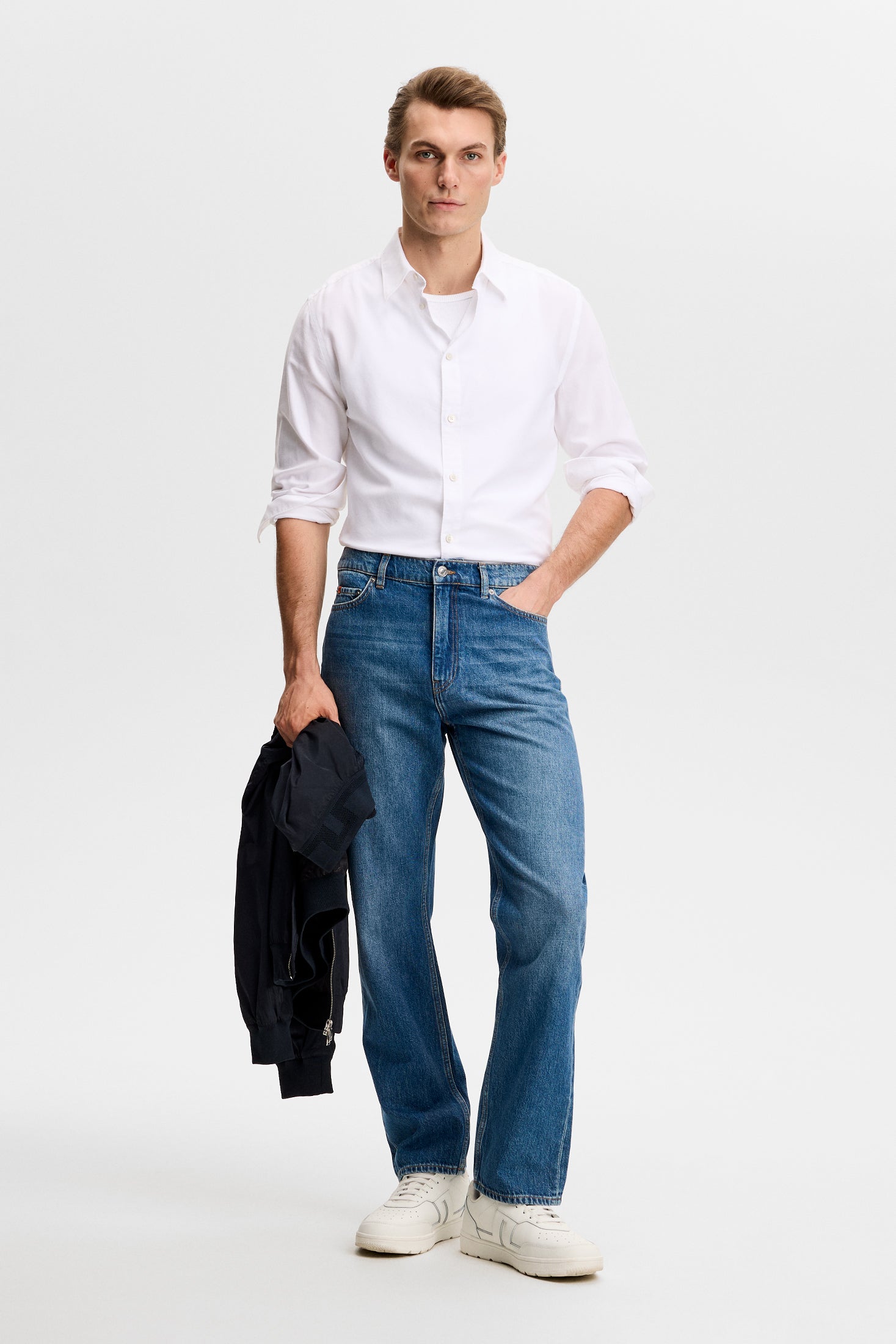 Cody Mid Wash Reg Jeans / Mid Blue – J.Lindeberg EU