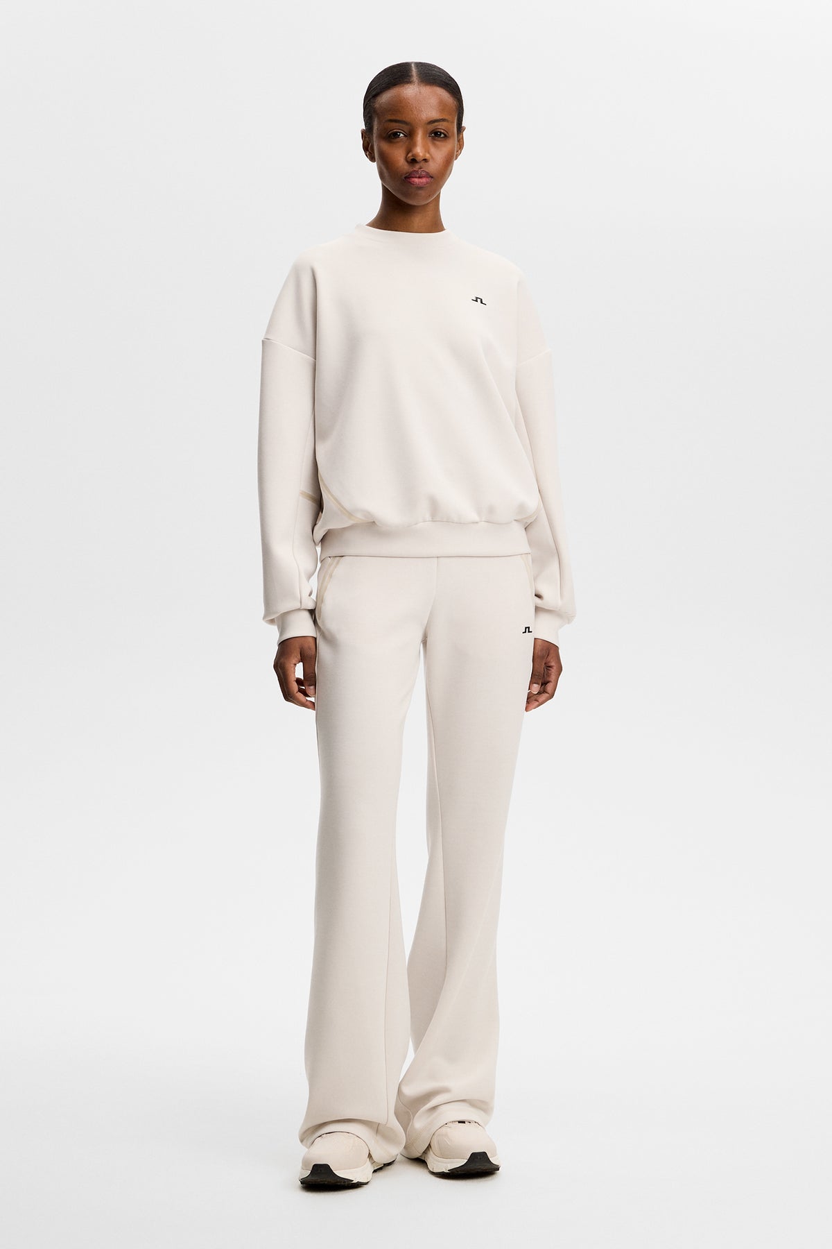 Aura Crew Neck / Moonbeam