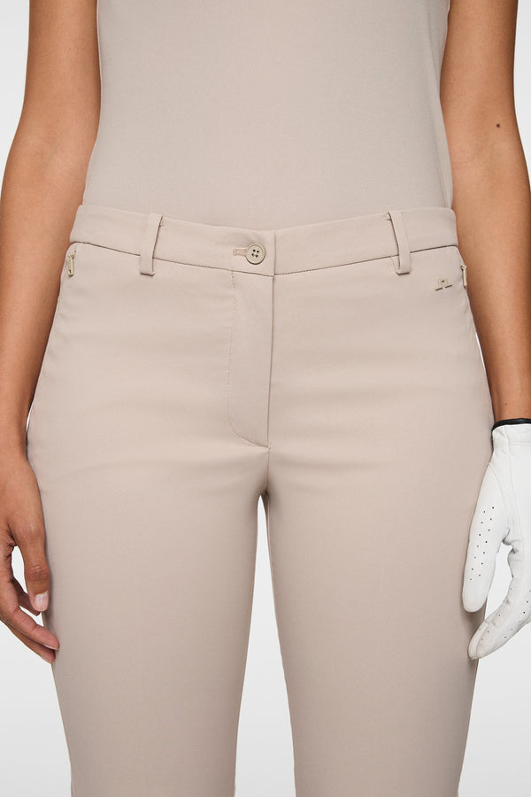 Pia Pant / Oyster Brown