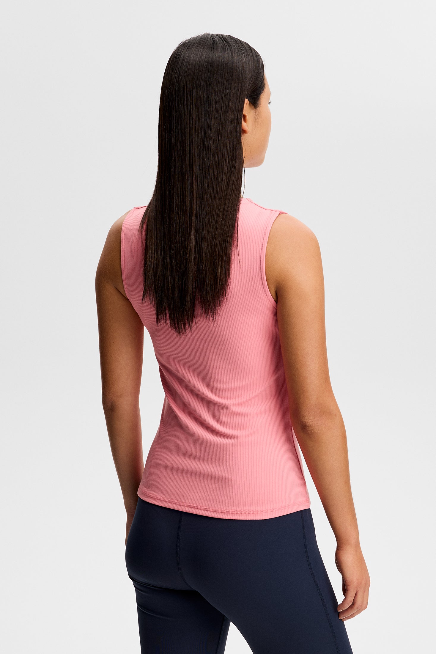 Hannah Sleeveless Top / Flamingo Plume | J.Lindeberg Official