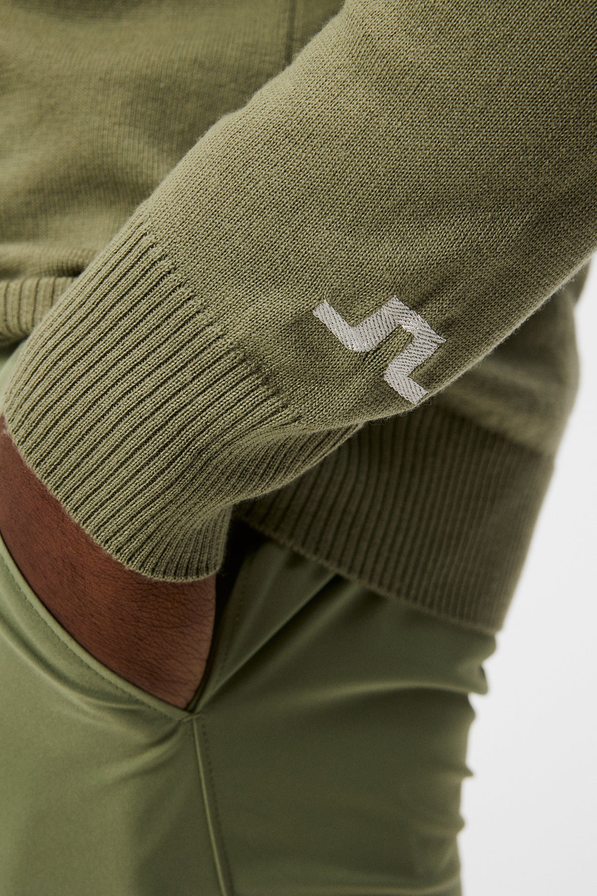 Lymann Knitted Sweater / Oil Green