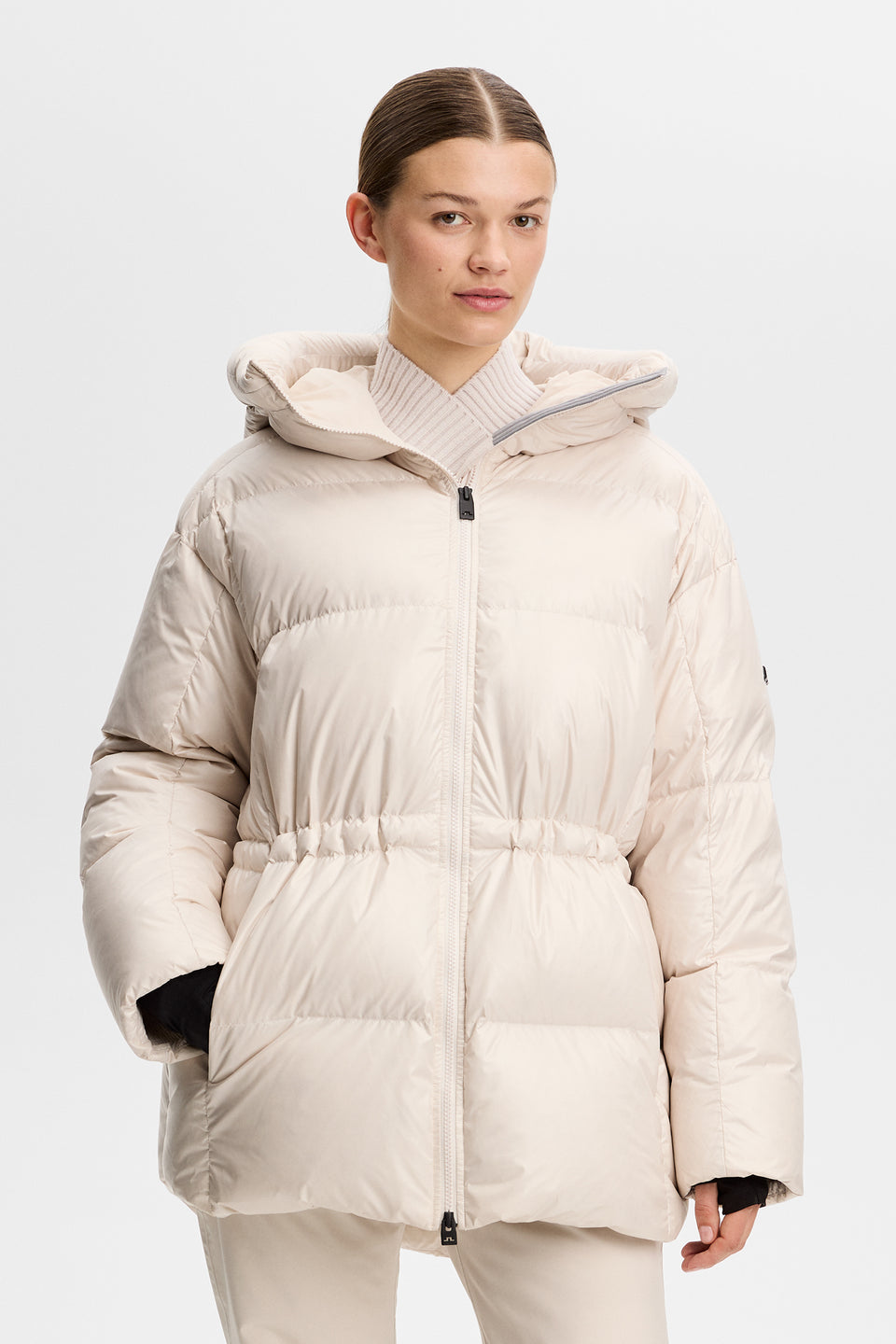 Tranquil Down Jacket / Moonbeam