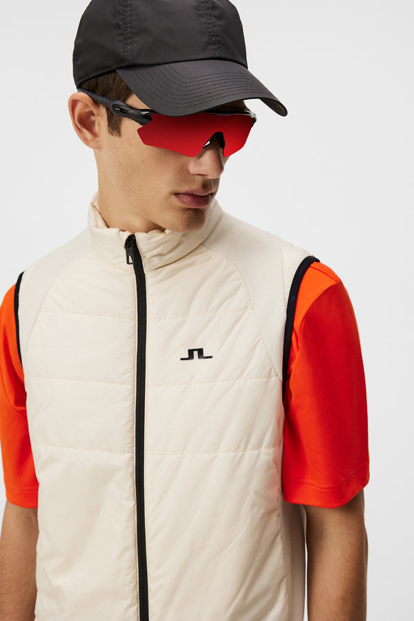 Scott Hybrid Vest / Almond Milk