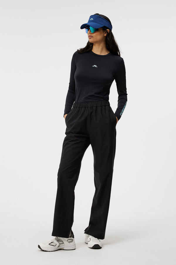Tekla Crew Neck Top / Black