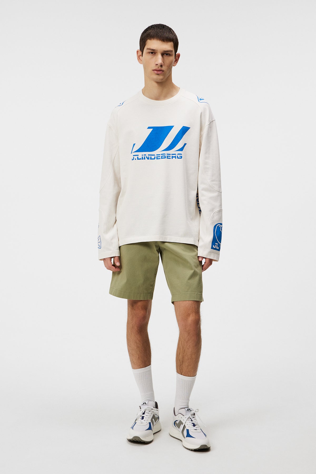 Nathan Cloud Satin Shorts / Oil Green