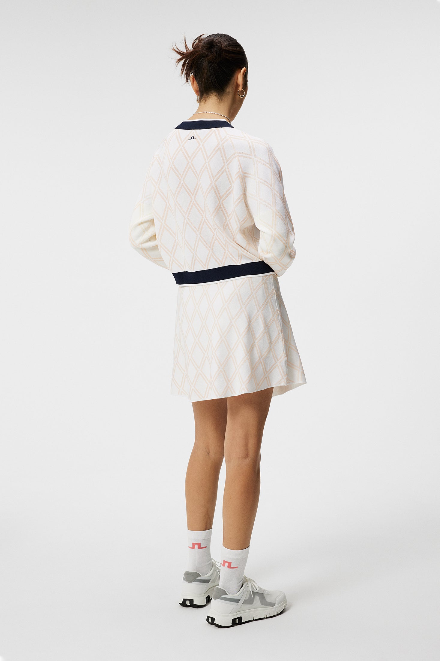 Thorina Knitted Cardigan / White – J.Lindeberg