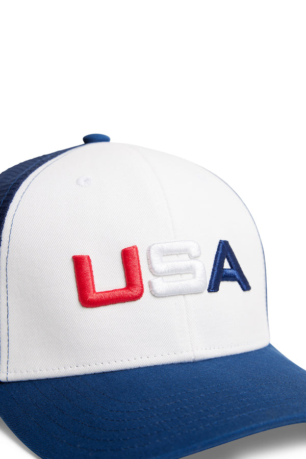 The Trucker Cap / White