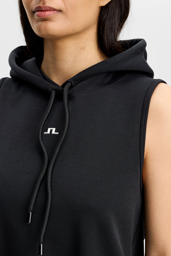 Sarah Sleeveless Hood / Black