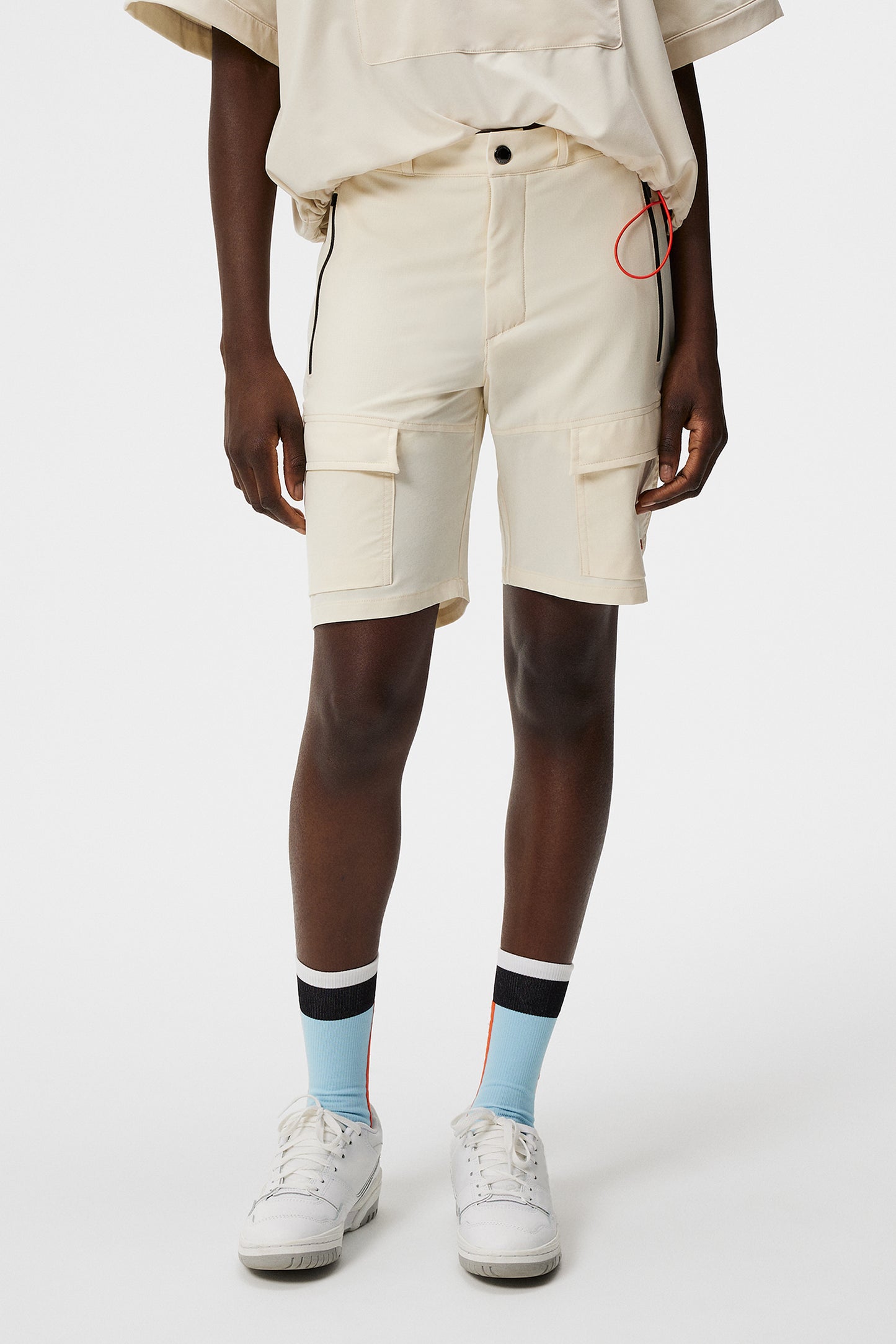 Anya Shorts / Almond Milk