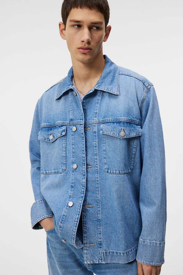 Hunt Washed Denim Overshirt / Mid Blue