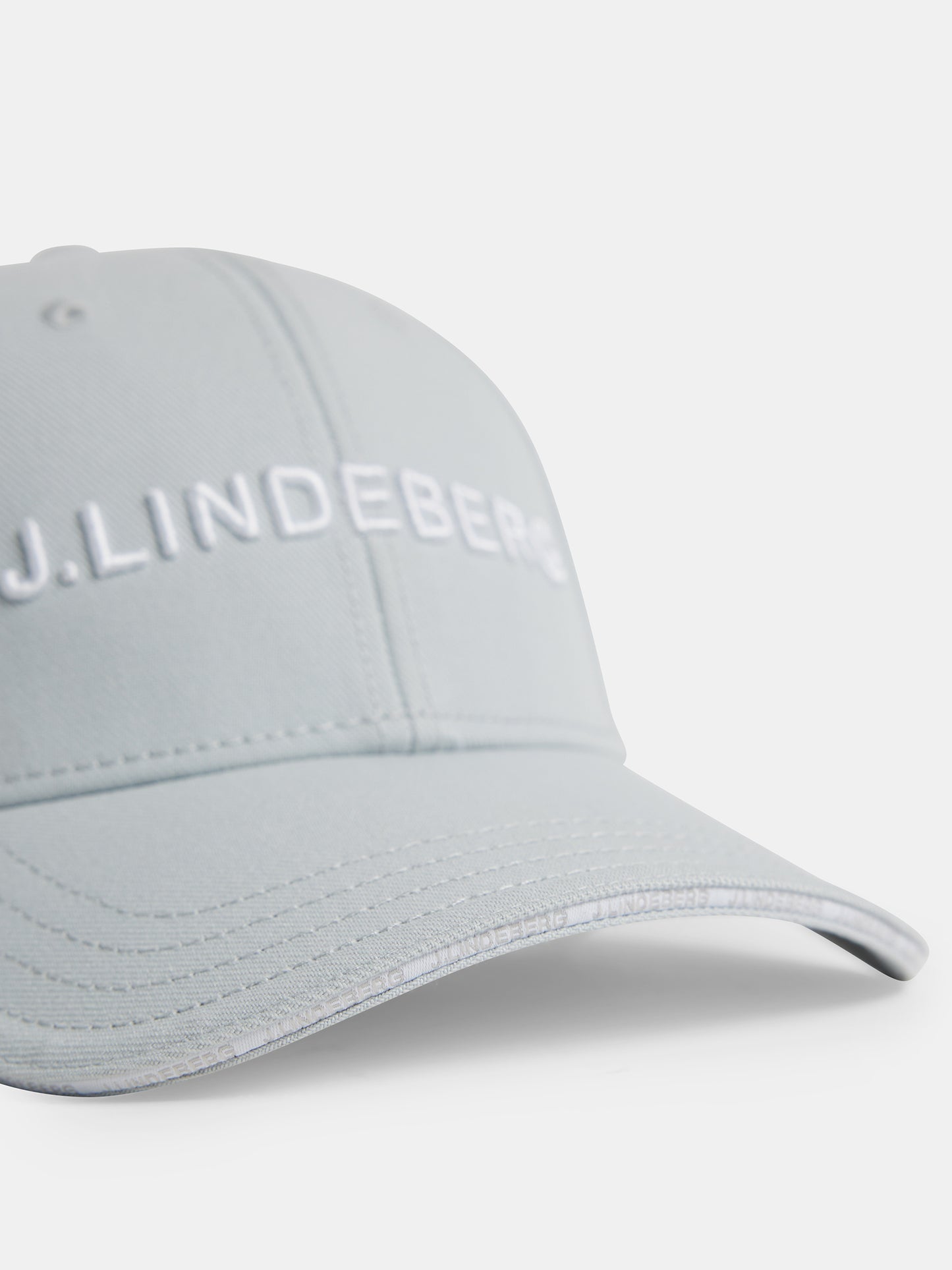 Hennric Cap / Micro Chip