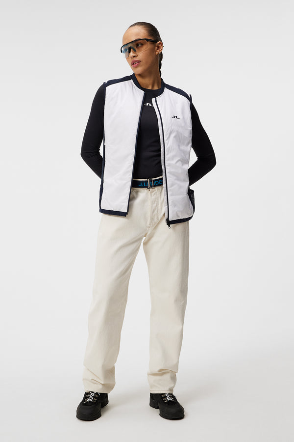Sanaa Hybrid Vest / White
