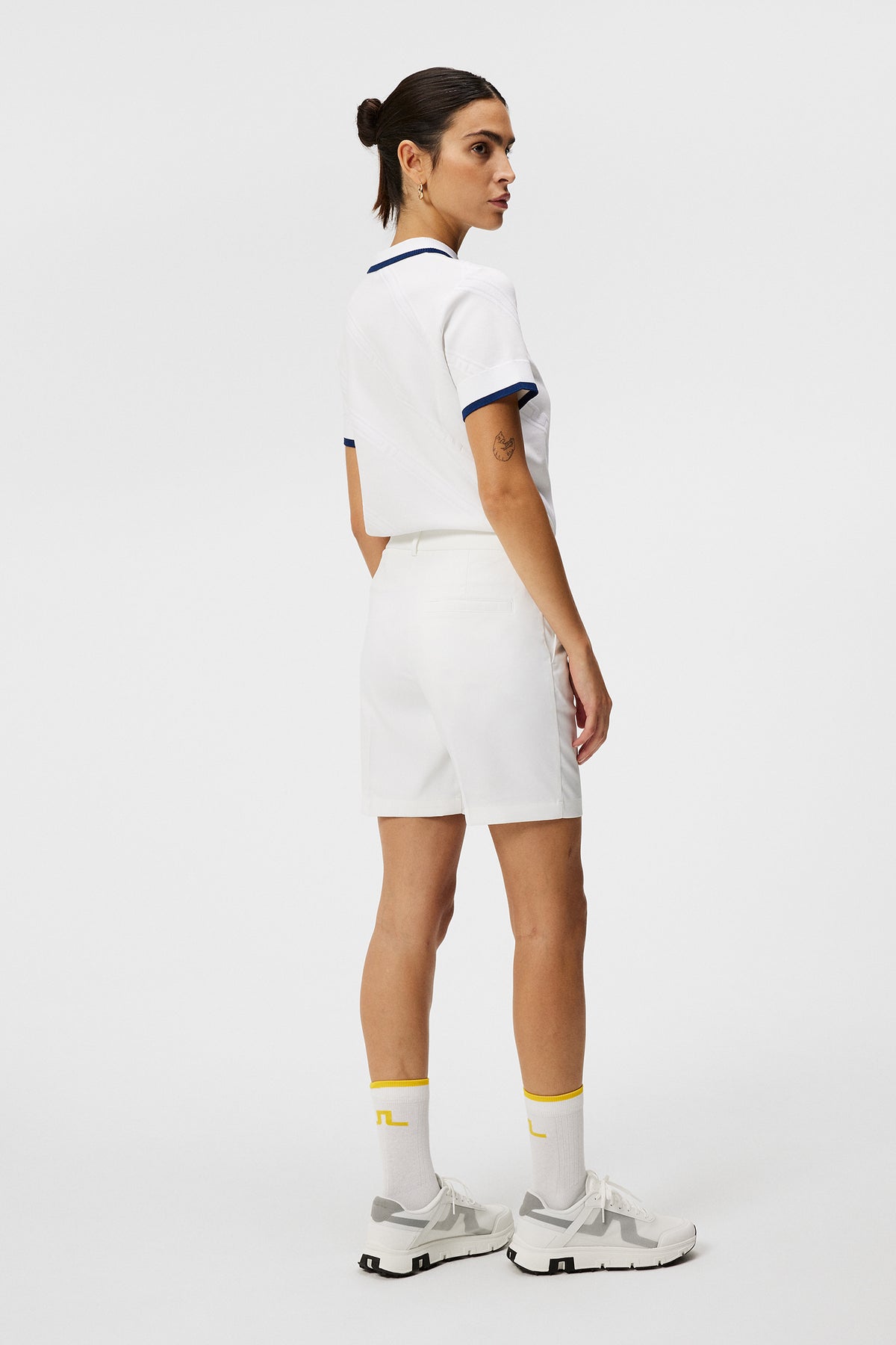 Gwen Long Shorts / White