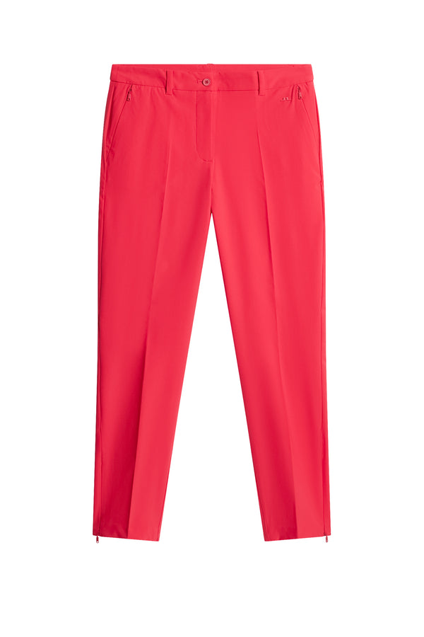 Pia Pant / Azalea