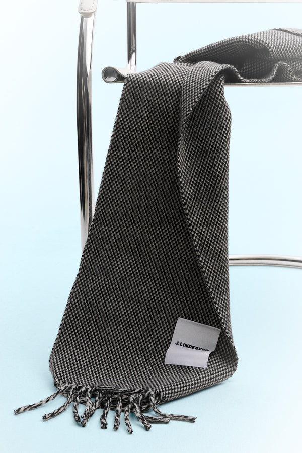 Jared Scarf / Black