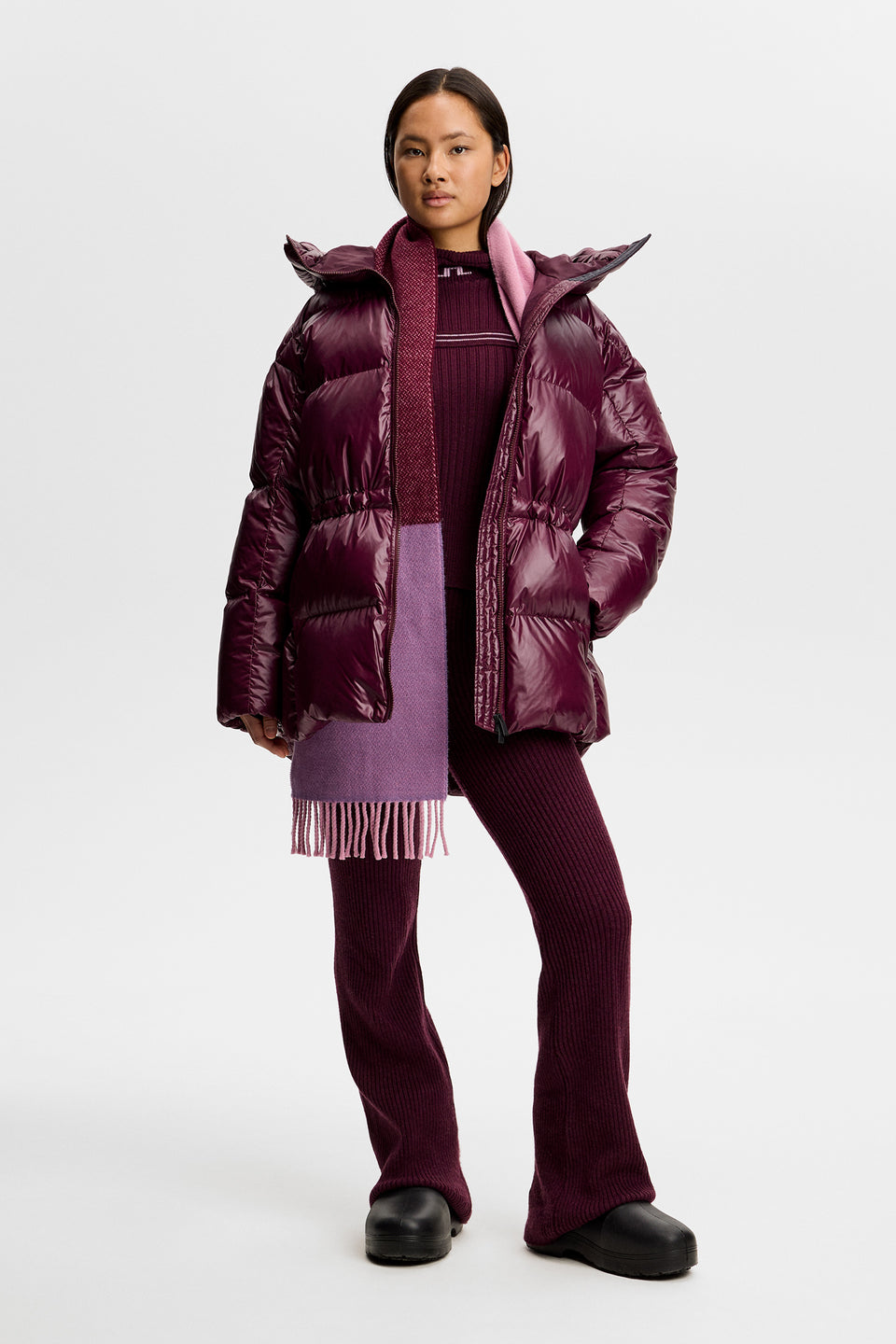 Tranquil Down Jacket / Winetasting