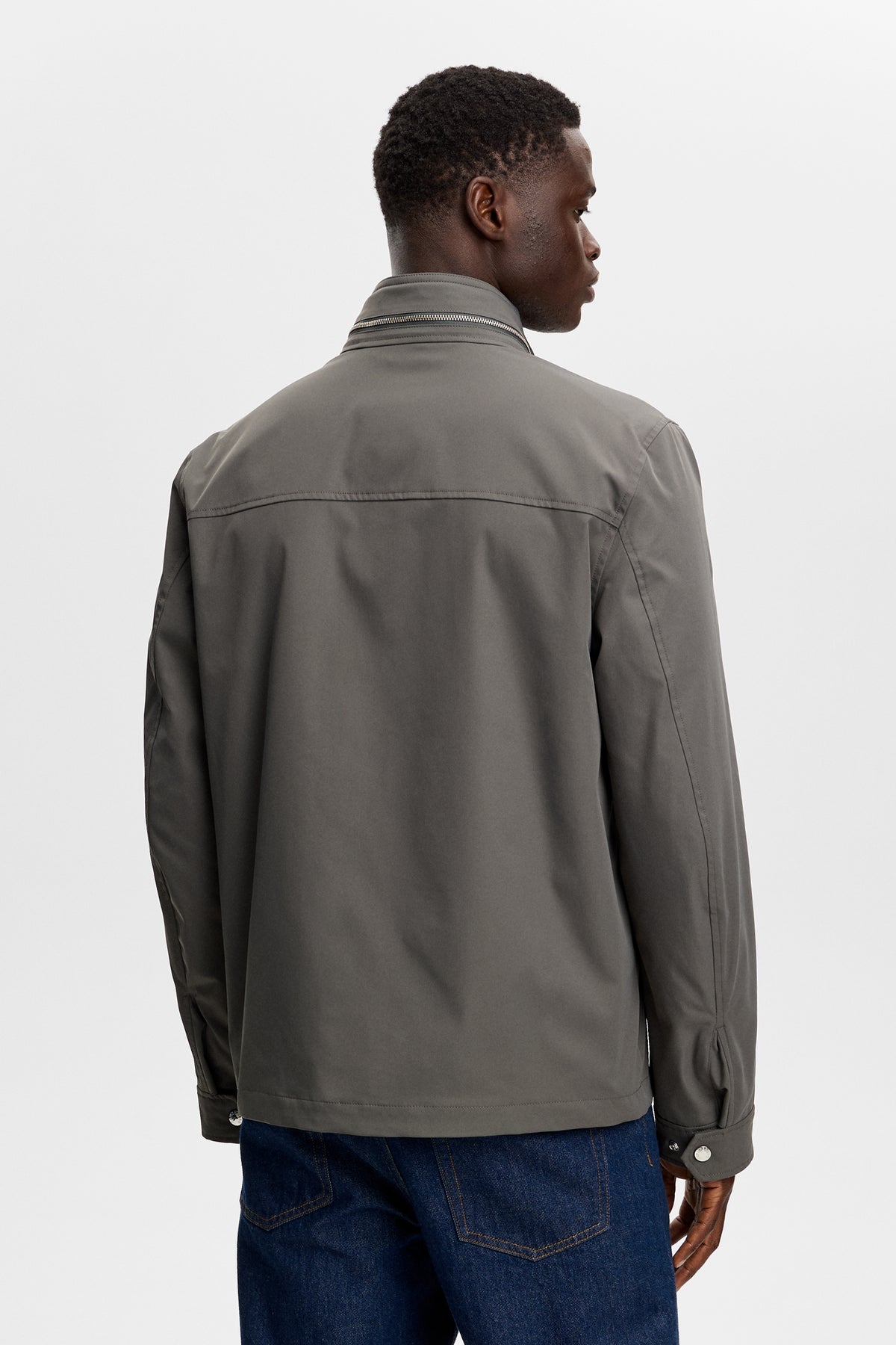 Back view of the Bailey Recy Poly Jacket in Chimera, showing the zippered collar and back yoke.