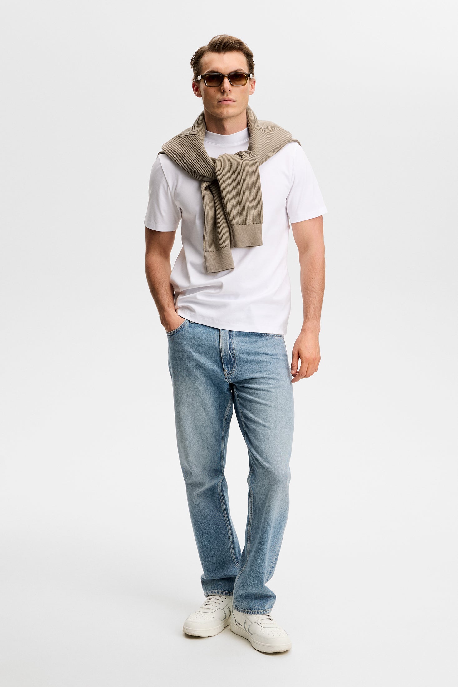 Ace Mock Neck T-Shirt / White | J.Lindeberg Official