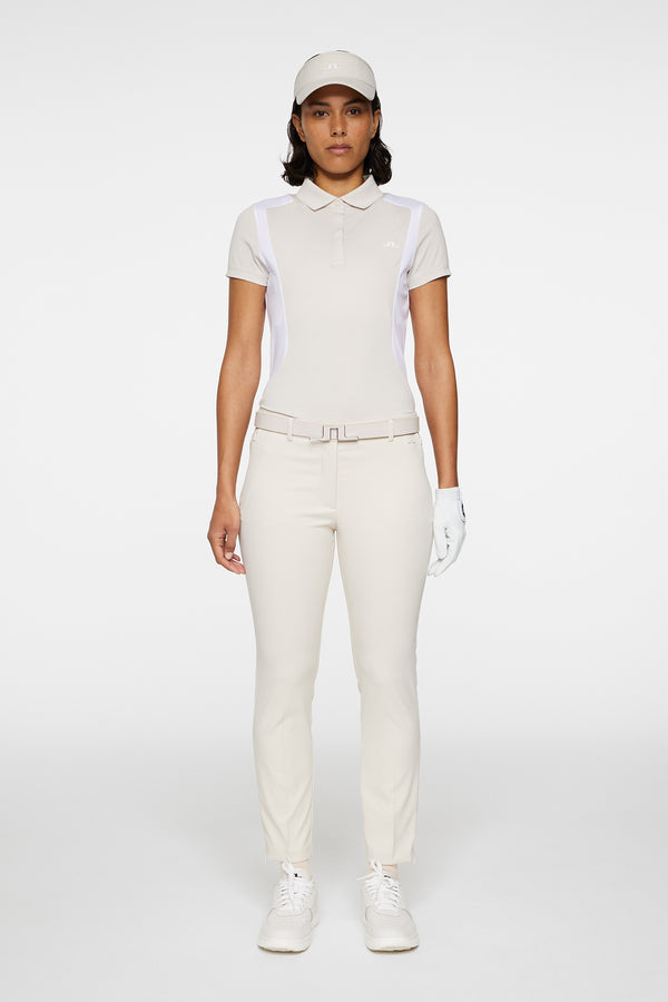 Pia Pant / Moonbeam