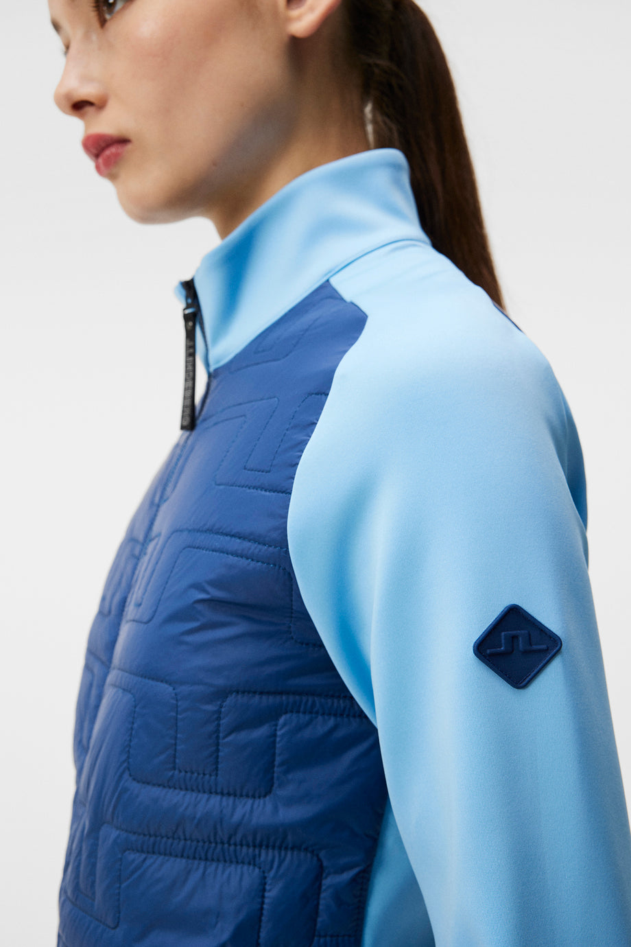 W Quilt Hybrid Jacket / Estate Blue