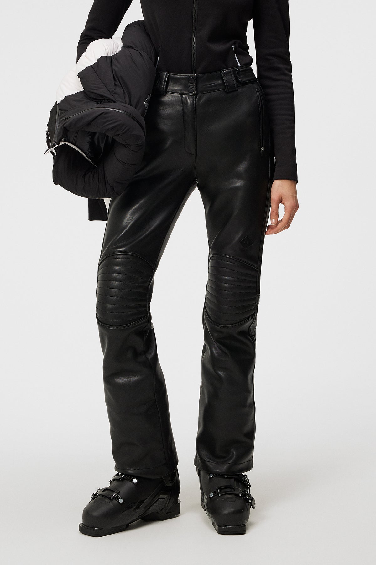 W Stanford Pant Leather / Black