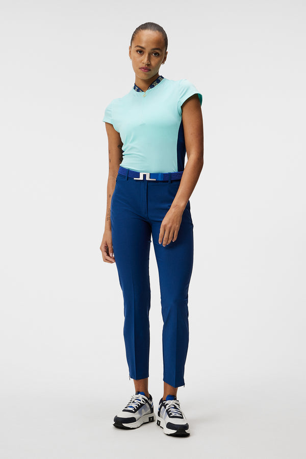 Pia Pant / Estate Blue
