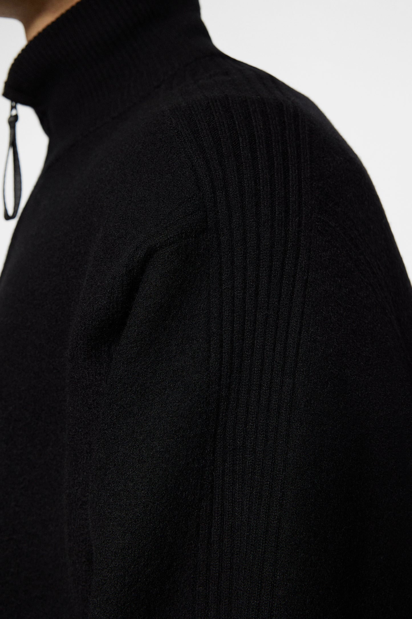 Bon Boiled Wool Quarter Zip / Black