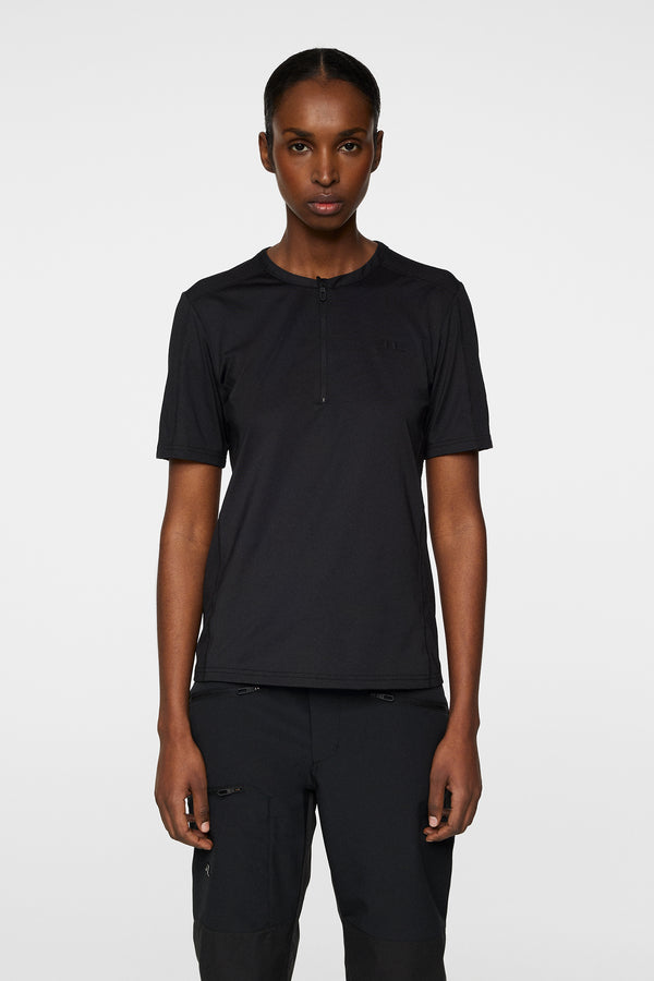 Landa T-shirt / Black