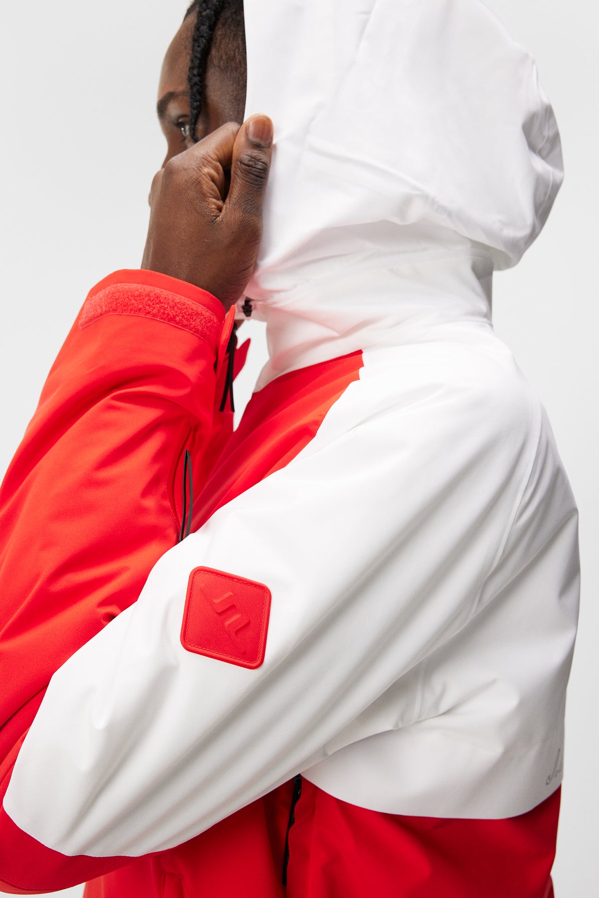 Highlands Color:red Highlands jacket / Fiery Red – J.Lindeberg