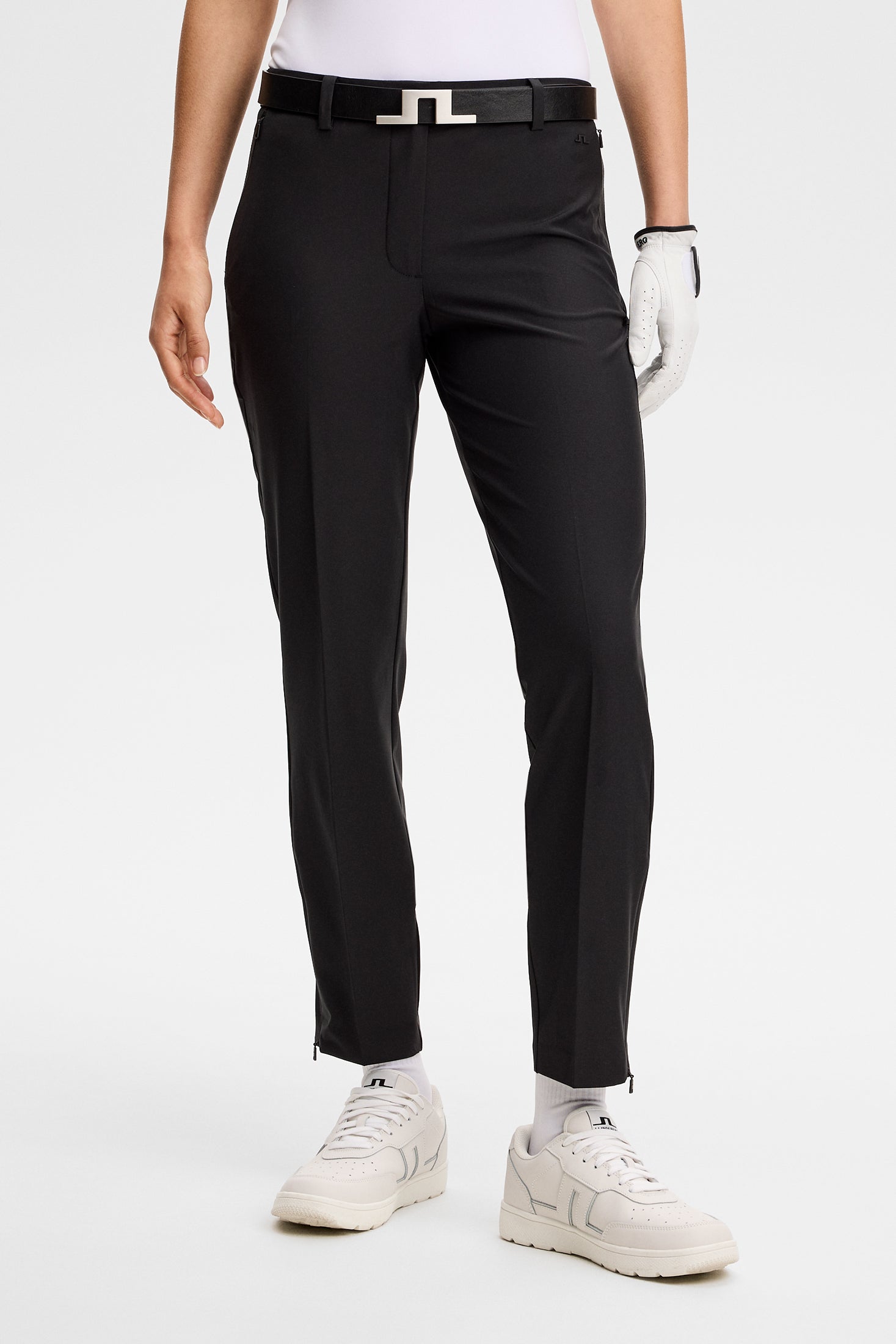 Find Your Perfect Fit – Women's Golf Trouser Guide | J.Lindeberg