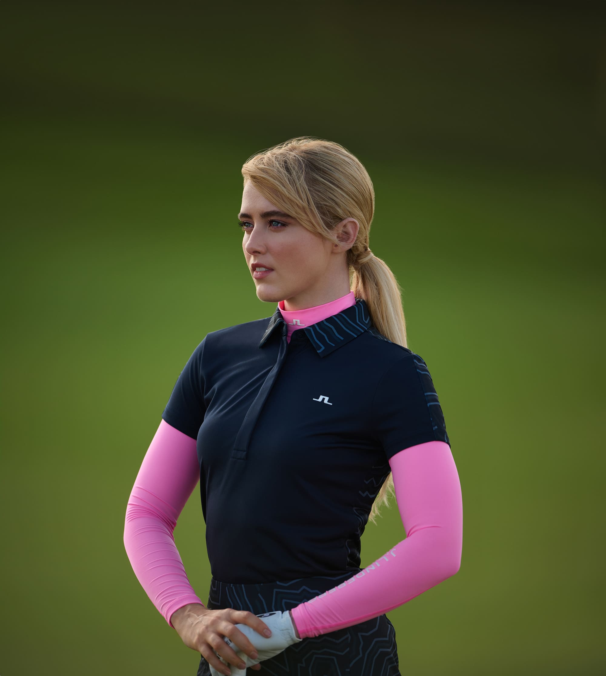 J.LINDEBERG GOLF ニットポロ J. Lindeberg Men's KV Regular Fit Golf Polo Shirt in Barbados Red