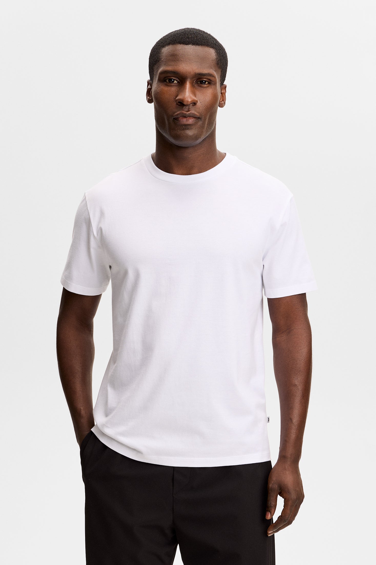 【新品未使用】SILK KNIT TEE〈SHORT SLEEVE〉サイズ2 白 Sid Basic T-Shirt / White | J.Lindeberg Official