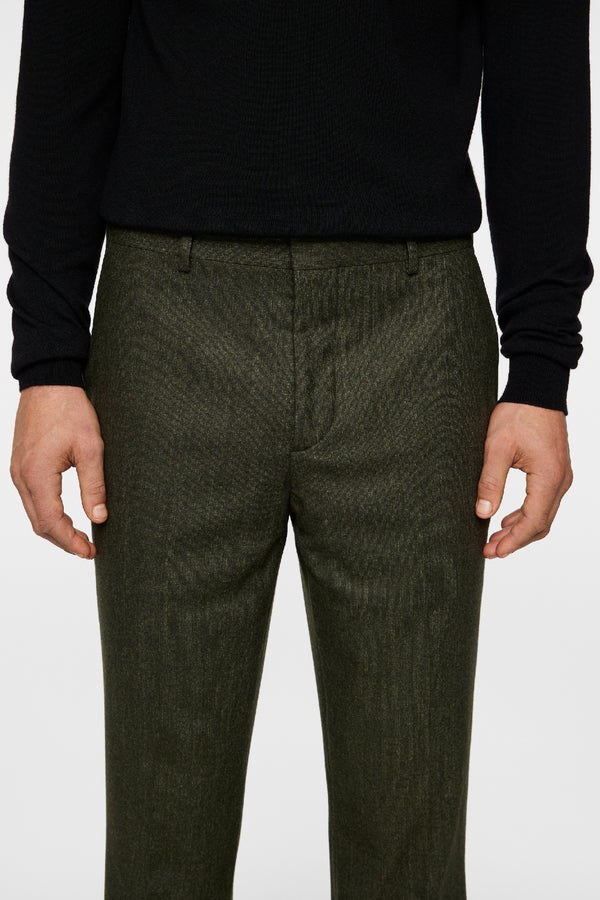 Lois Cash Stretch Flannel / Forest Green
