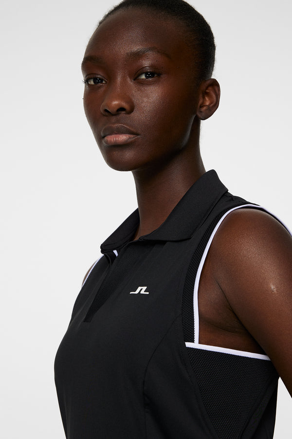 Viola Sleeveless Top / Black