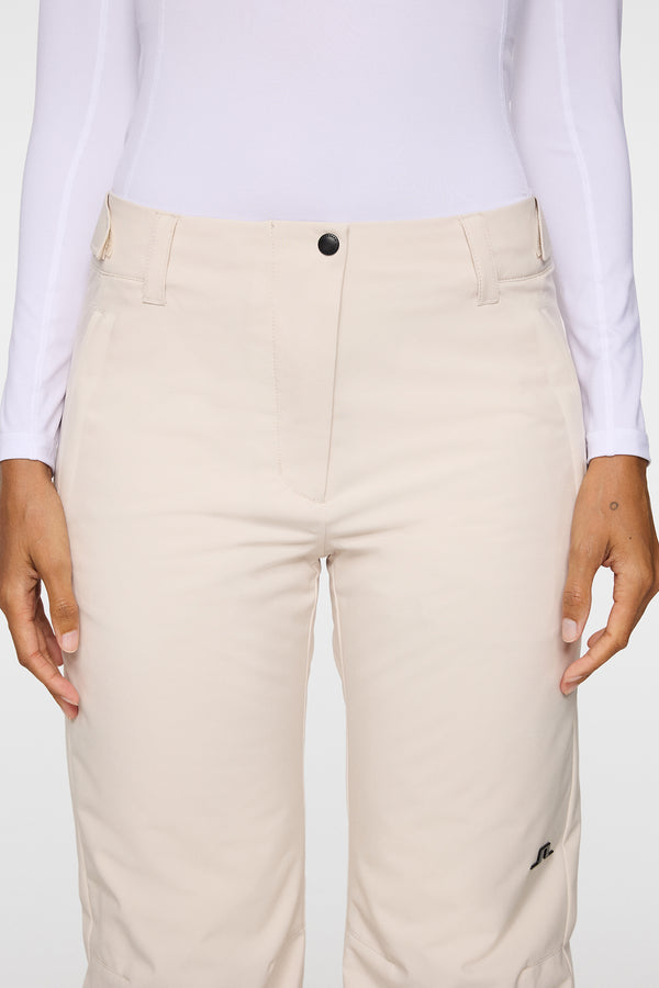 Rosario Pant / Moonbeam