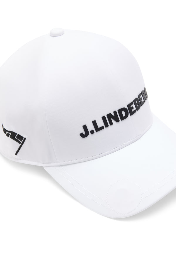 Champ Cap / White