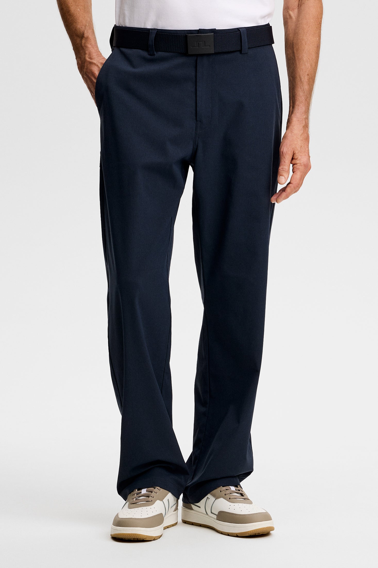 J.LINDEBERG 吸汗 速乾 ソフトツイルパンツ 31インチ86cm 新品 Devyn Straight Vent Pants / JL Navy – J.Lindeberg EU