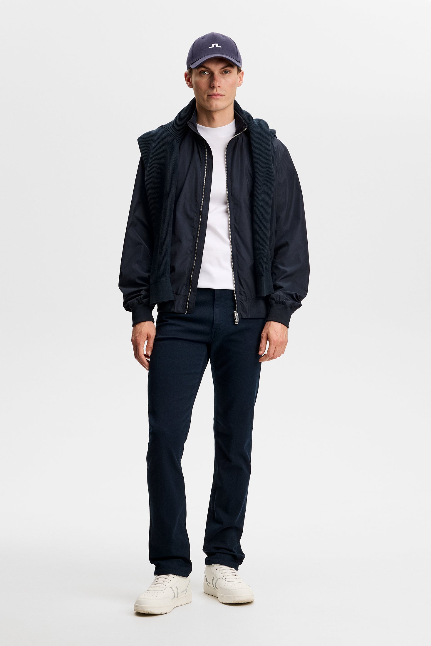 Jax LHT Slim Jeans / JL Navy – J.Lindeberg EU