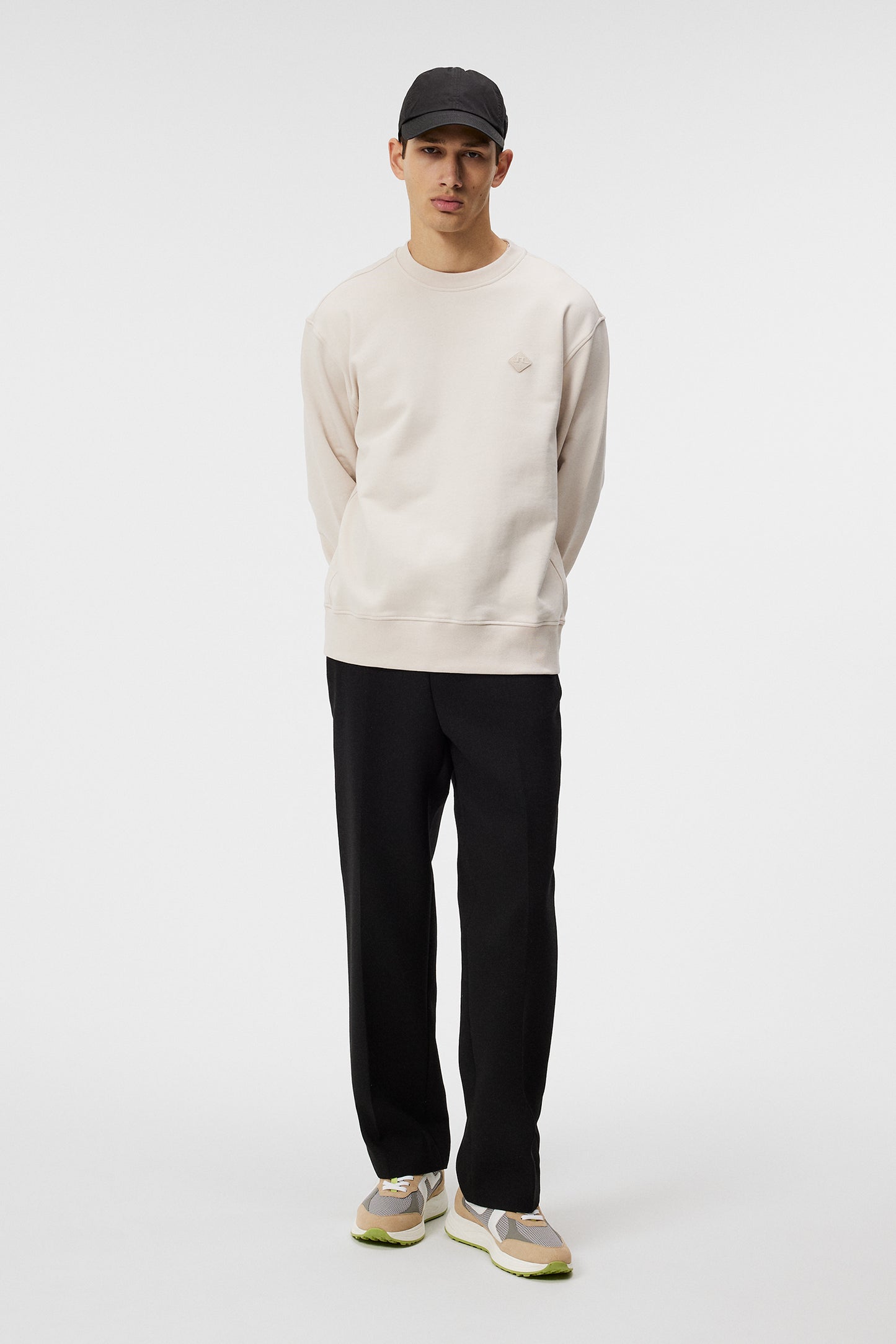 Thorne Crew Neck / Moonbeam