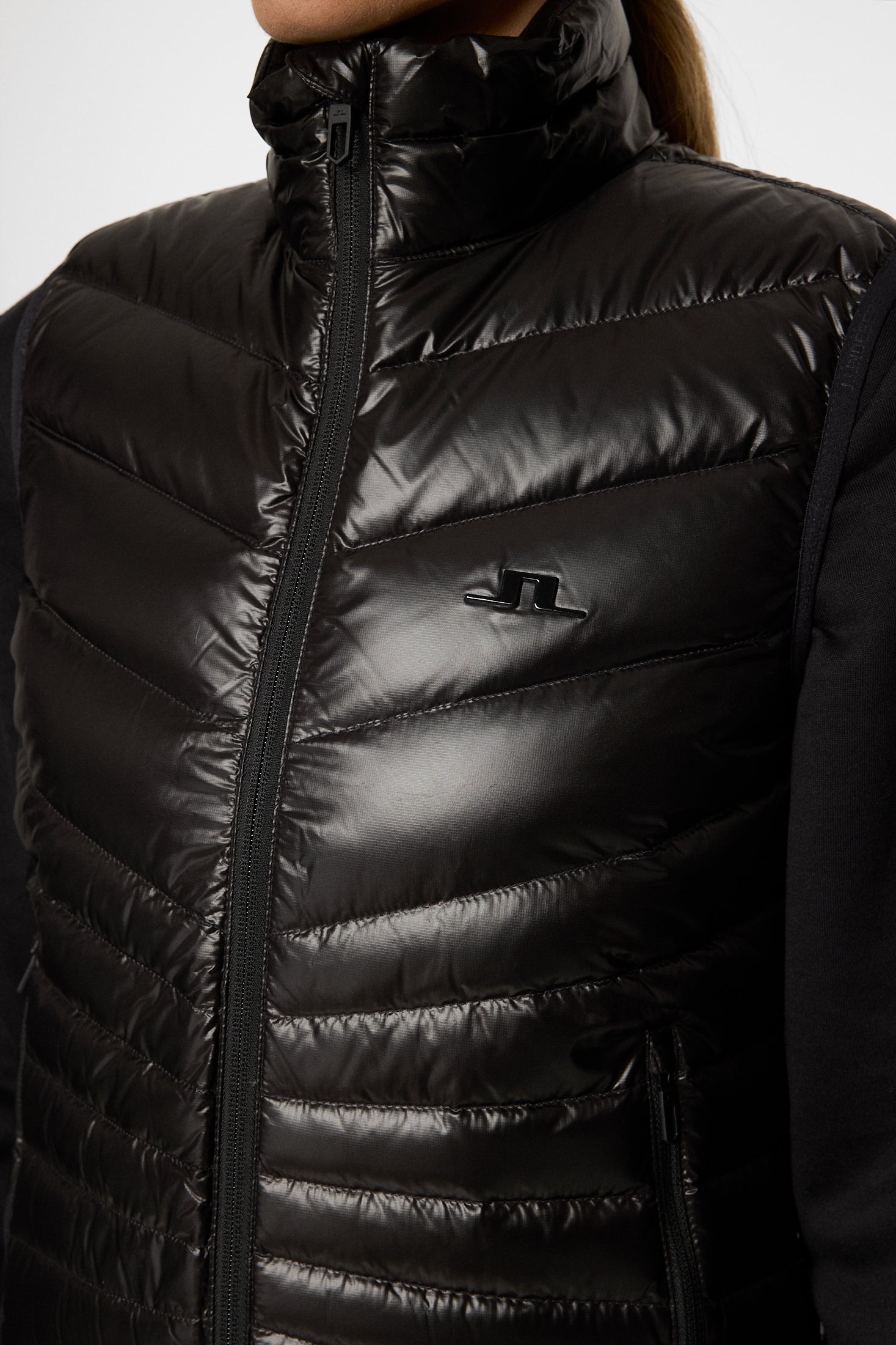 Lara Light Down Vest / Black | J.Lindeberg Official