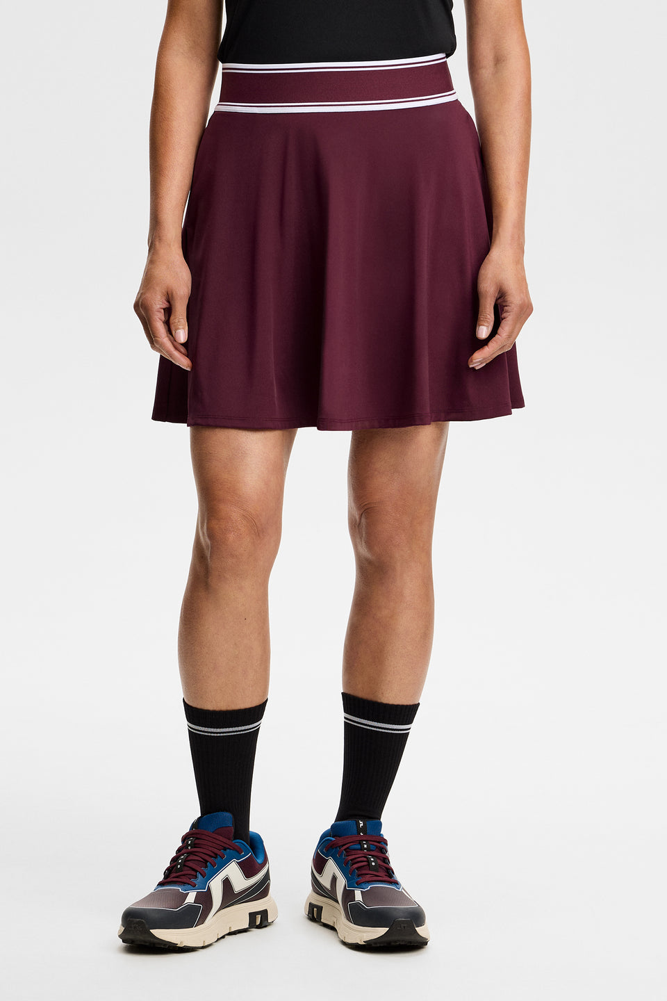 Aella Flared Skirt / Winetasting