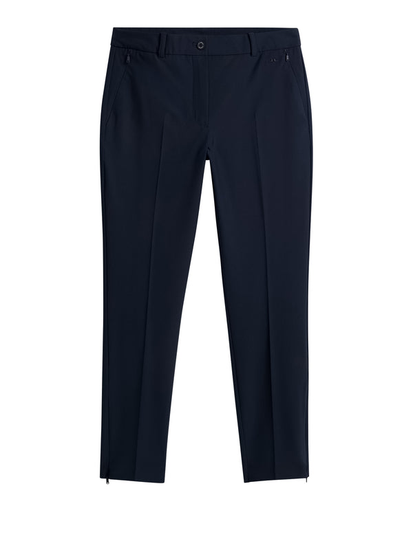 Pia Pant / JL Navy