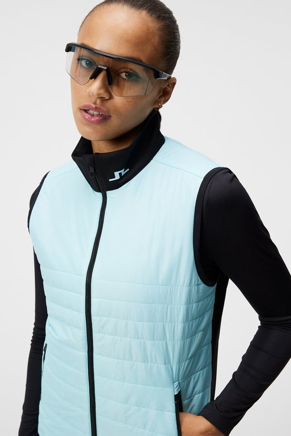 Martina Quilt Hybrid Vest / Atomizer