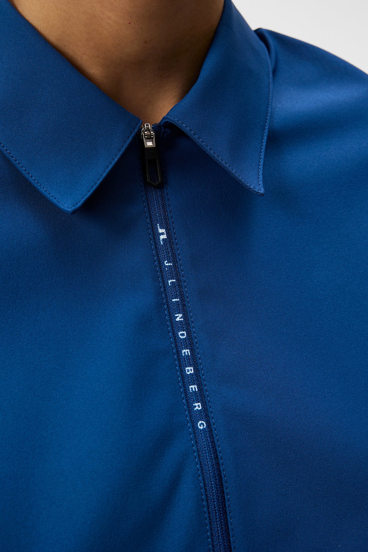 Cassandra Shirt / Estate Blue