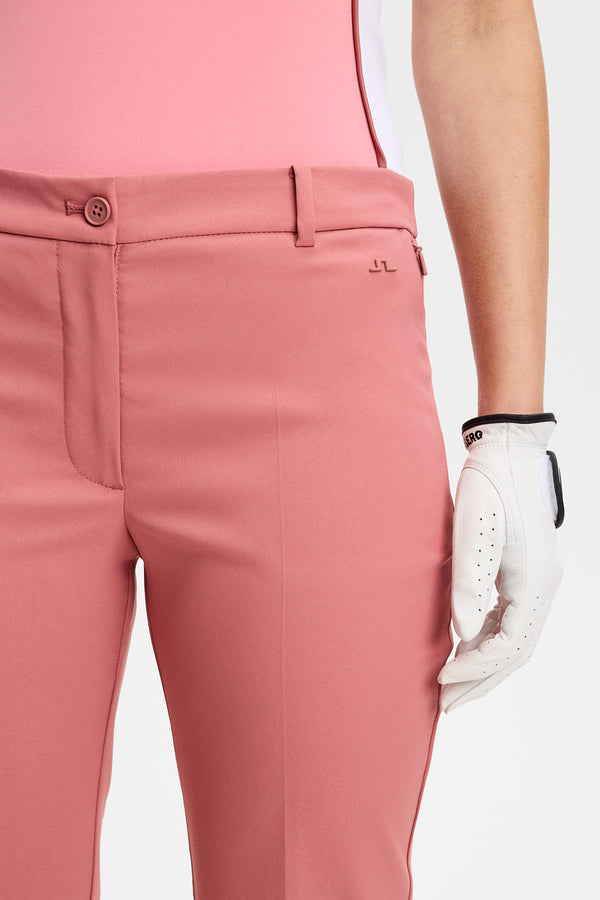 Pia Pant / Withered Rose