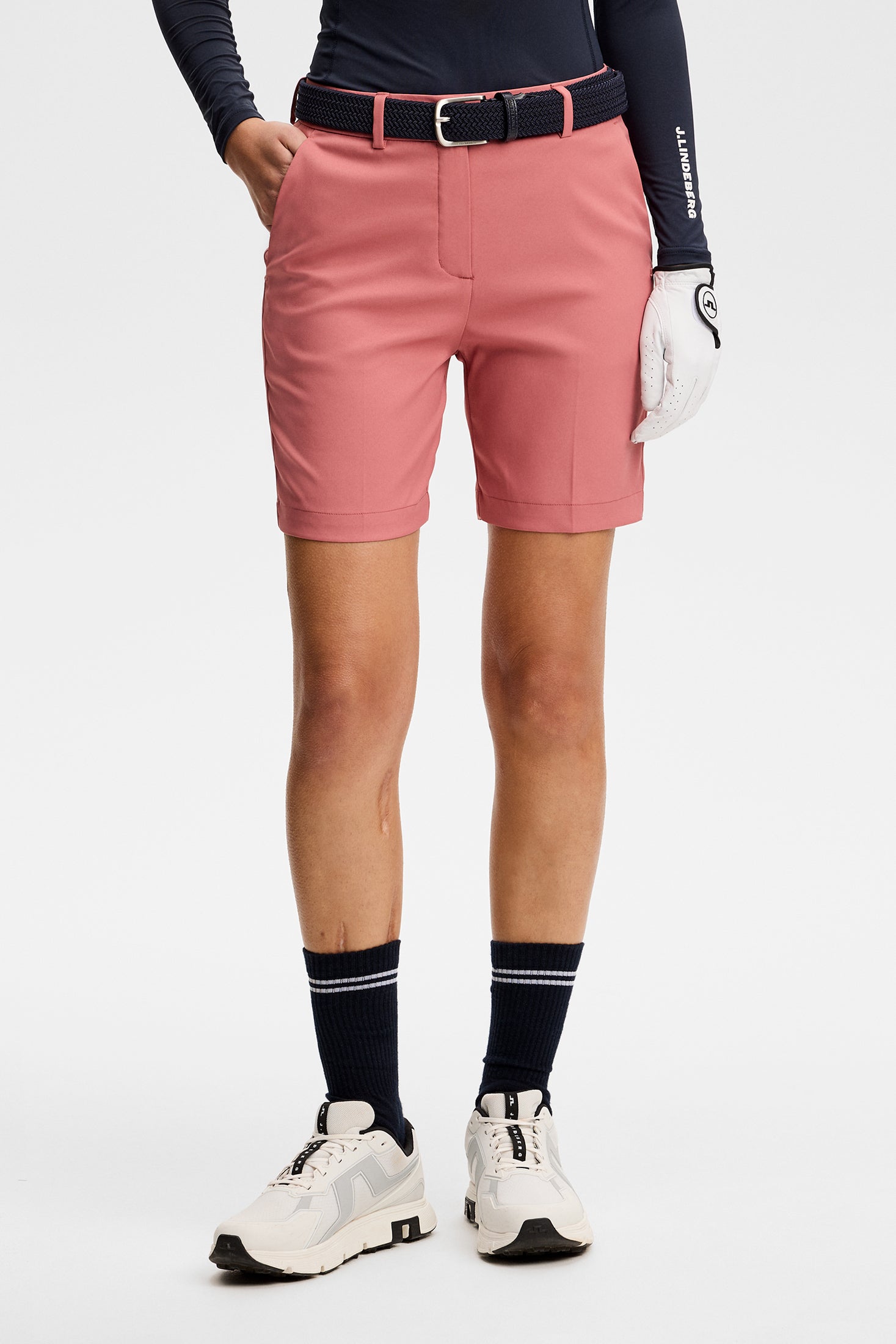 Gwen Long Shorts / Withered Rose | J.Lindeberg Official