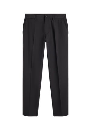 Framifrån: Svart Mitch Stripe Pant med bälteshällor, blixtlåsgylf och subtil Bridge-logotyp.