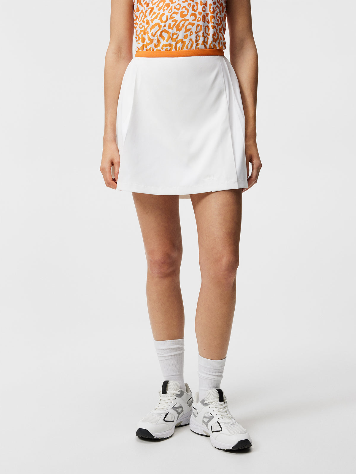 Sierra Pleat Skirt / White