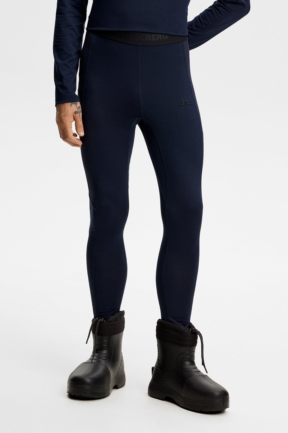 Zenit Baselayer Pant in JL Navy, front view showing the branded waistband and Bridge logo.