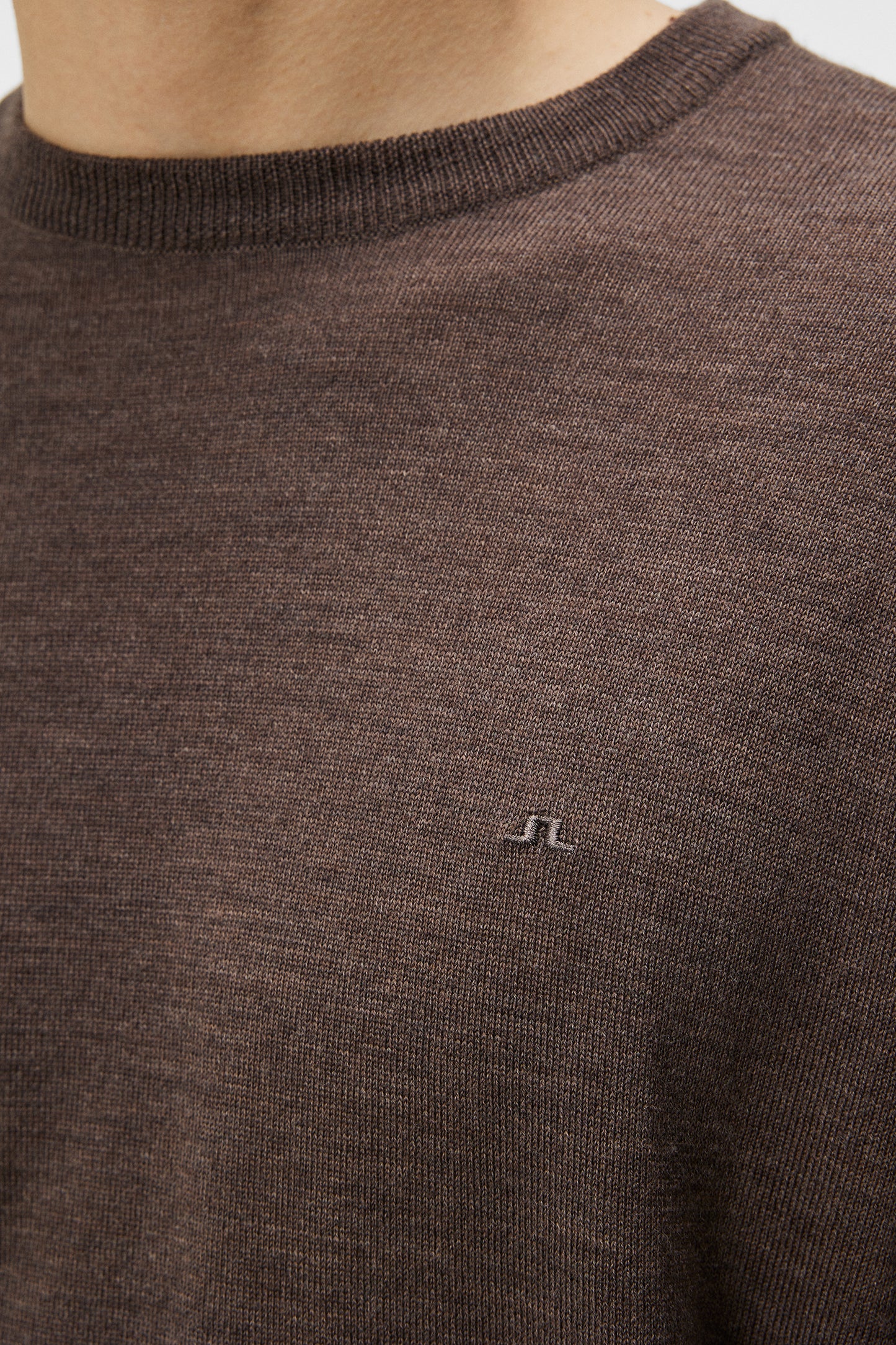 Mino Light Merino Crew / Walnut Melange